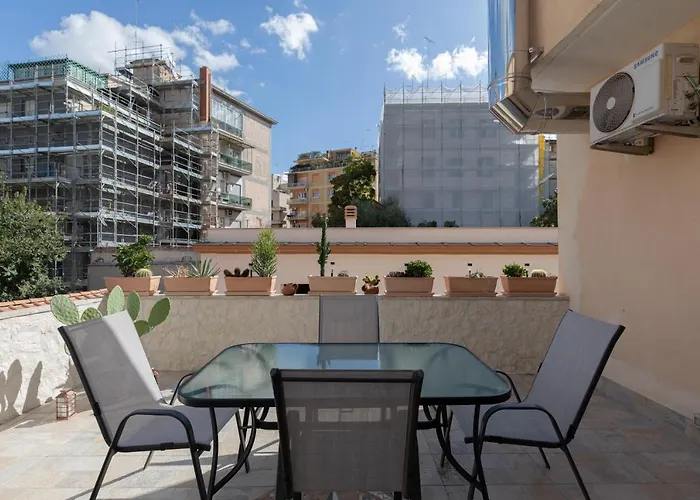 Con Terrazza Vicino Al Vaticano Apartment *